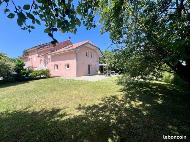 Maison 6 pièces 166 m²