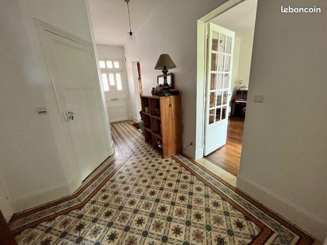 Maison 6 pièces 166 m²