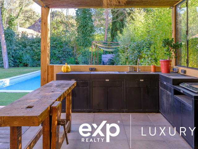 Maison 6 pièces 166 m²