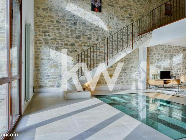 Maison 6 pièces 166 m²