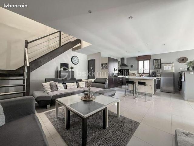 Maison 6 pièces 166 m²