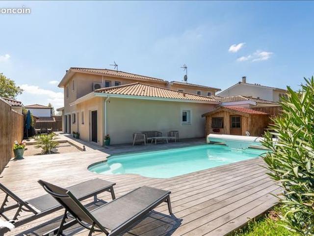 Maison 6 pièces 167 m²
