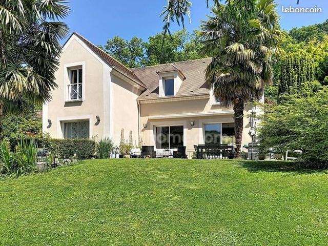 Maison 6 pièces 167 m²