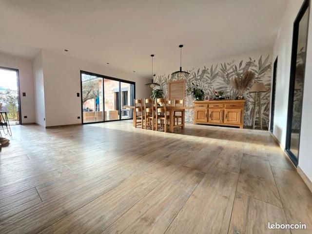 Maison 6 pièces 167 m²