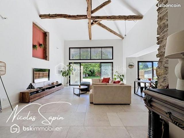 Maison 6 pièces 167 m²