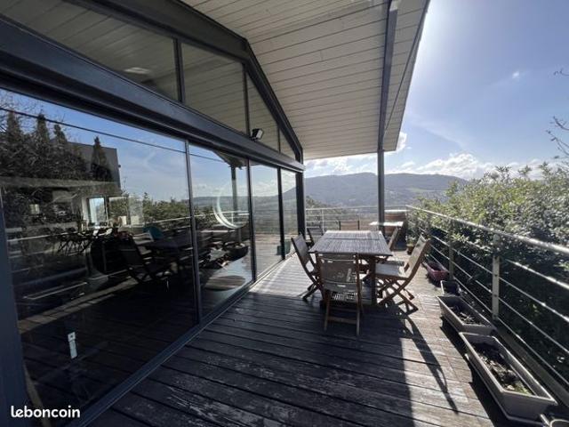 Maison 6 pièces 167 m²
