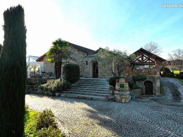 Maison 6 pièces 167 m²