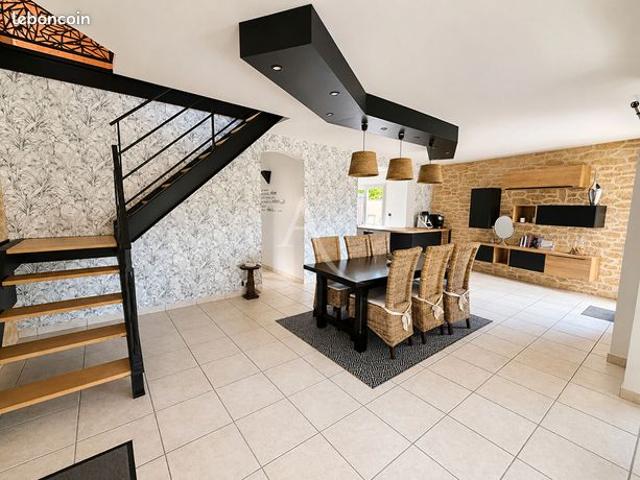 Maison 6 pièces 167 m²