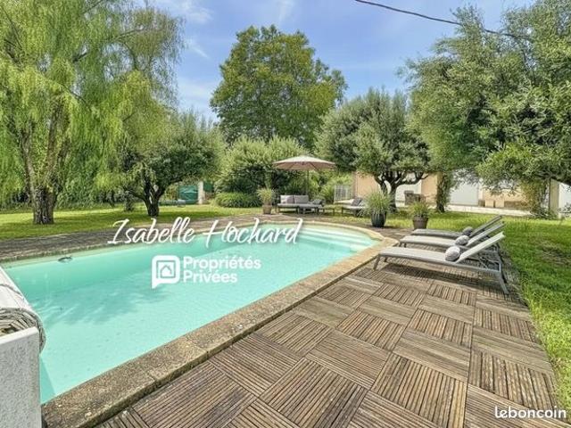 Maison 6 pièces 167 m²