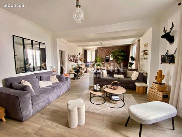 Maison 6 pièces 167 m²