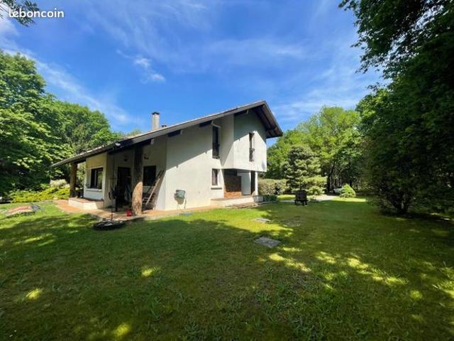 Maison 6 pièces 167 m²