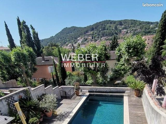 Maison 6 pièces 167 m²