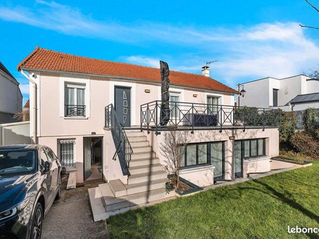 Maison 6 pièces 167 m²