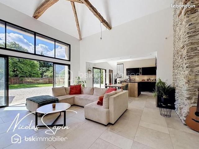 Maison 6 pièces 167 m²