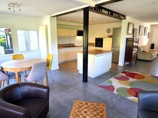 Maison 6 pièces 167 m²