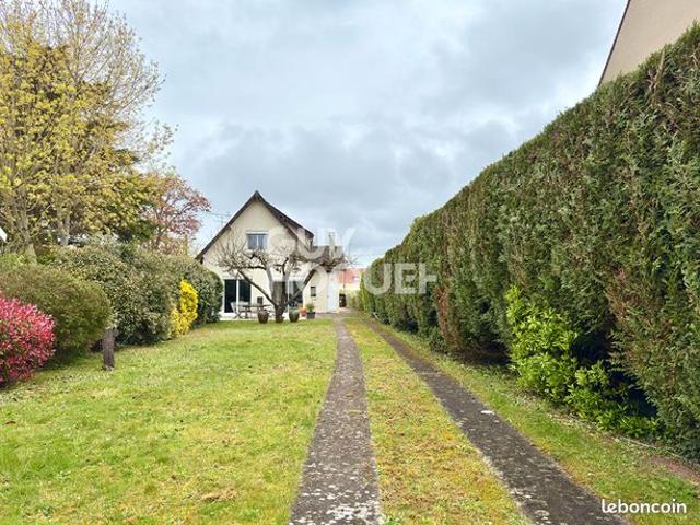 Maison 6 pièces 168 m²