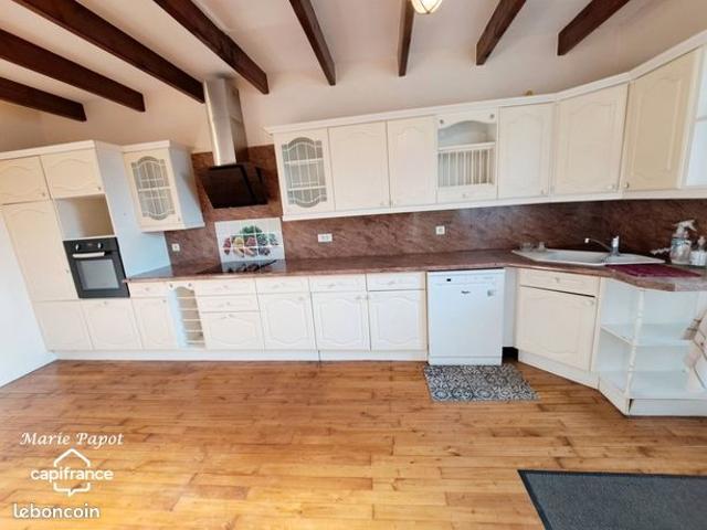 Maison 6 pièces 168 m²