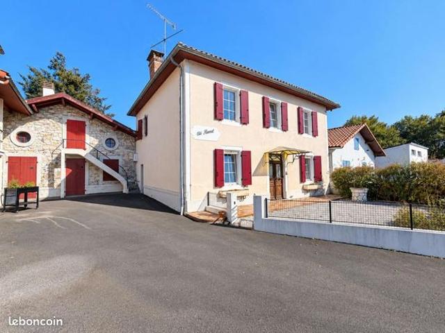 Maison 6 pièces 168 m²