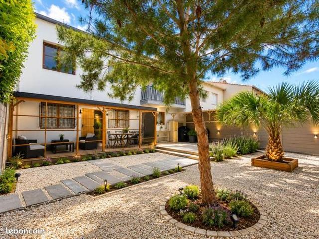 Maison 6 pièces 168 m²
