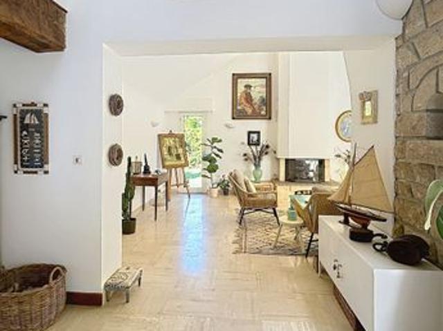 Maison 6 pièces 168 m²