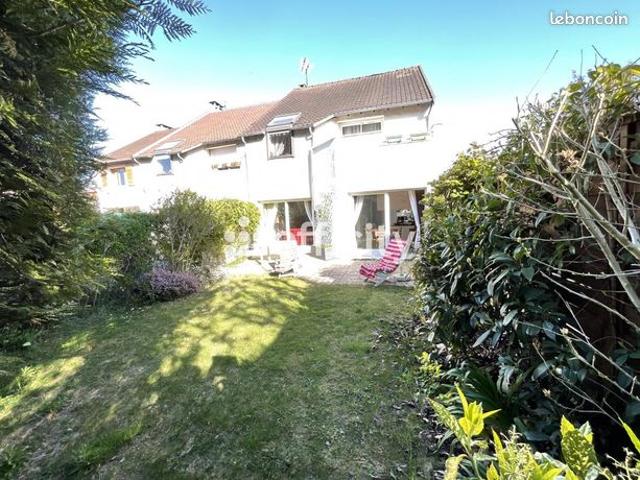 Maison 6 pièces 113 m²