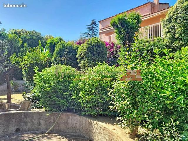 Maison 6 pièces 168 m²