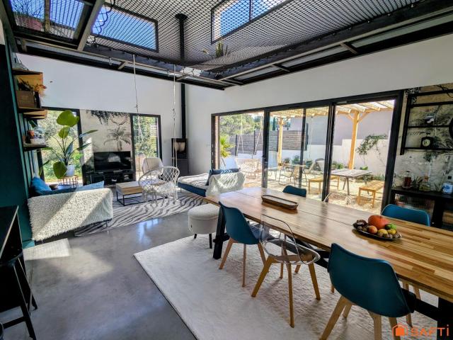 Maison 6 pièces 168 m²
