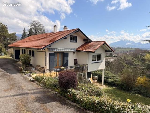 Maison 6 pièces 168 m²