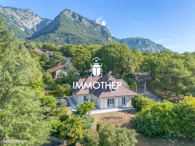 Maison 6 pièces 168 m²