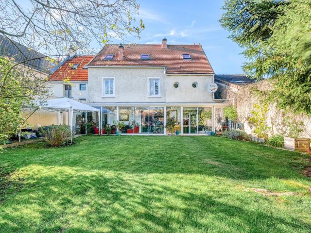 Maison 6 pièces 168 m²