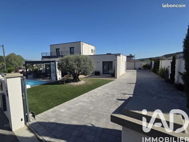 Maison 6 pièces 168 m²