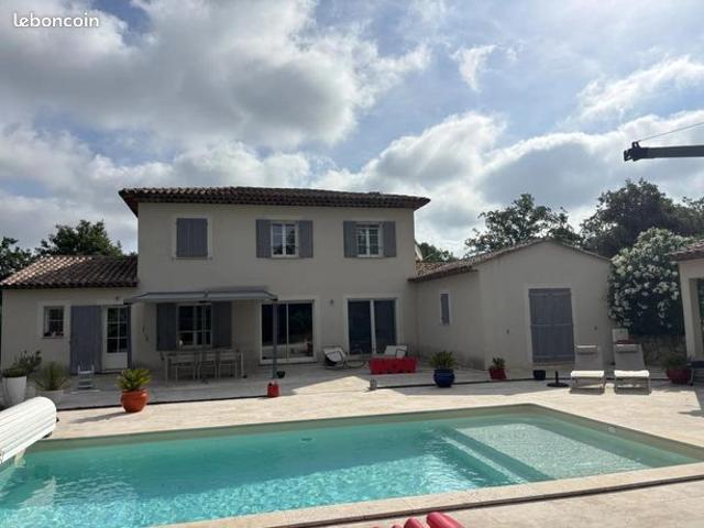 Maison 6 pièces 168 m²