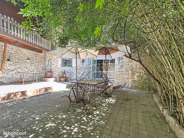 Maison 6 pièces 168 m²