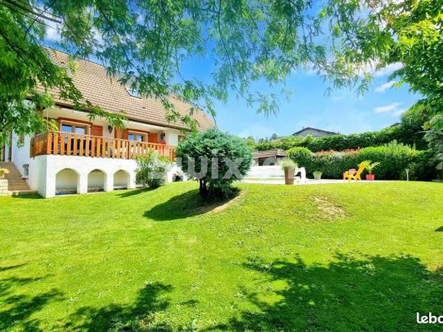 Maison 6 pièces 169 m²