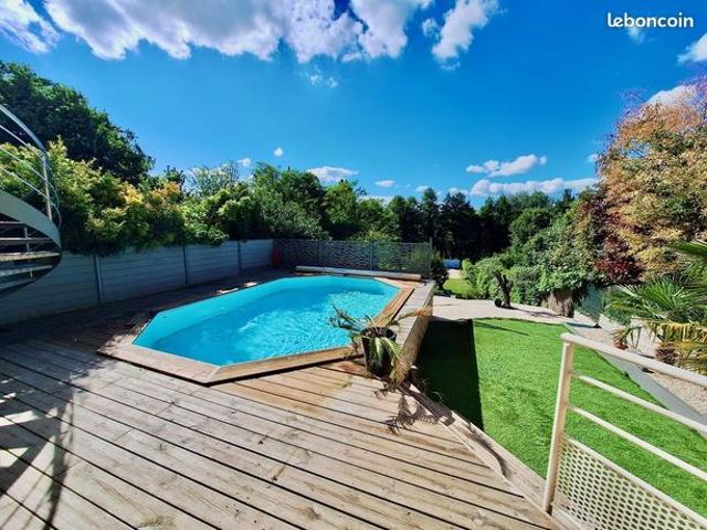 Maison 6 pièces 169 m²