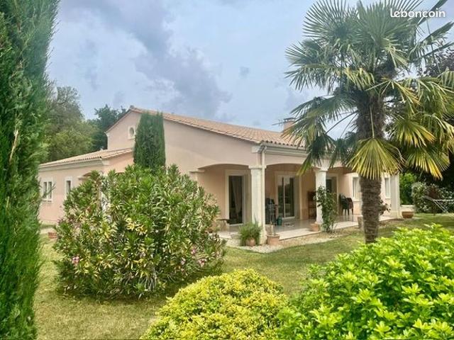 Maison 6 pièces 169 m²