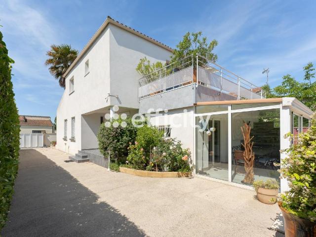 Maison 6 pièces 169 m²