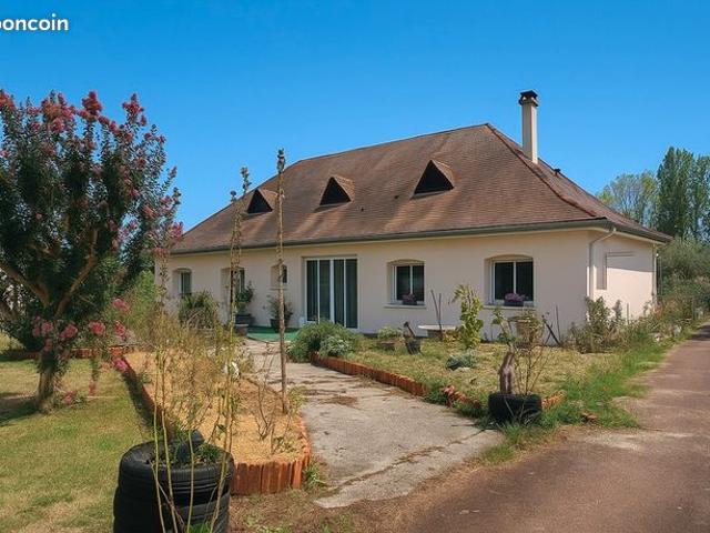 Maison 6 pièces 160 m²