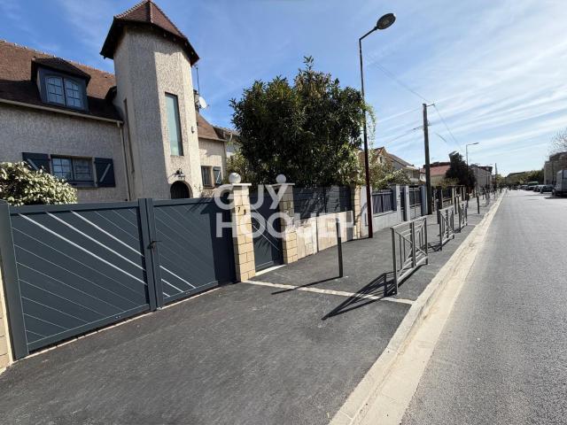 Maison 6 pièces 160 m²