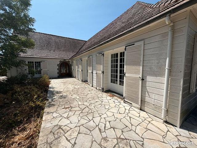 Maison 6 pièces 160 m²