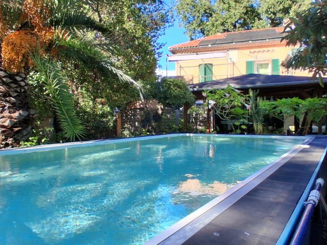 Maison 6 pièces 160 m²