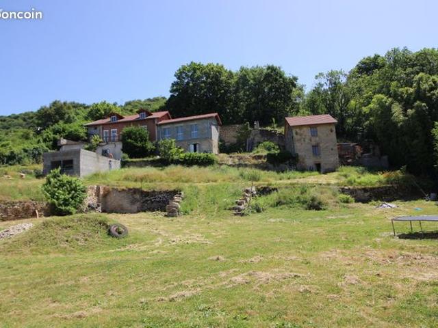 Maison 6 pièces 160 m²