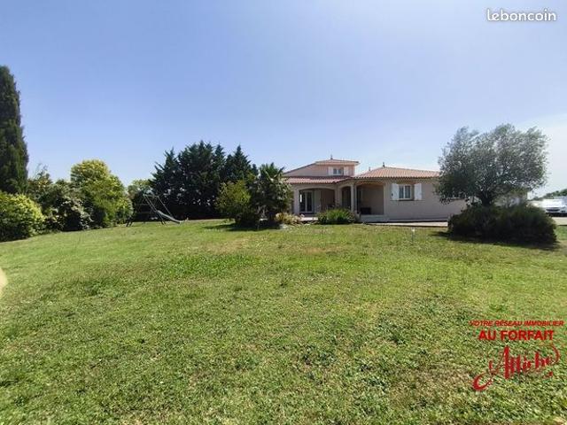 Maison 6 pièces 160 m²
