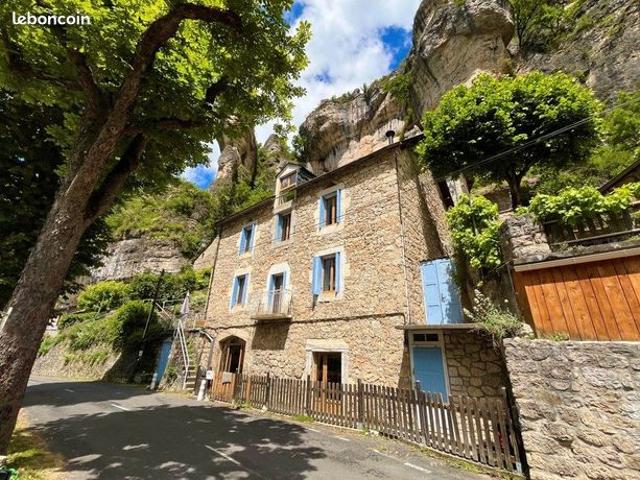 Maison 6 pièces 160 m²