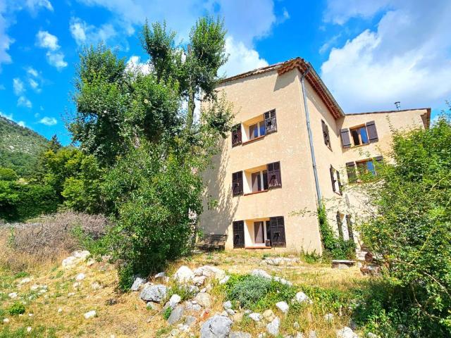 Maison 6 pièces 160 m²