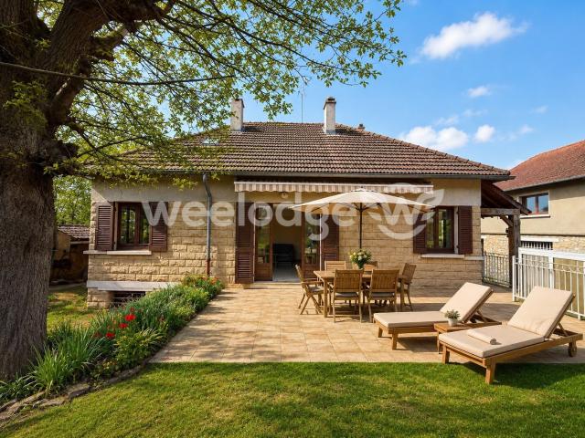 Maison 6 pièces 160 m²