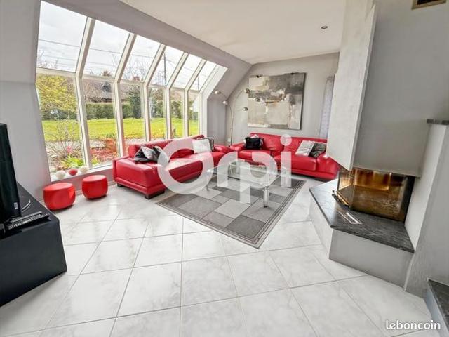 Maison 6 pièces 160 m²