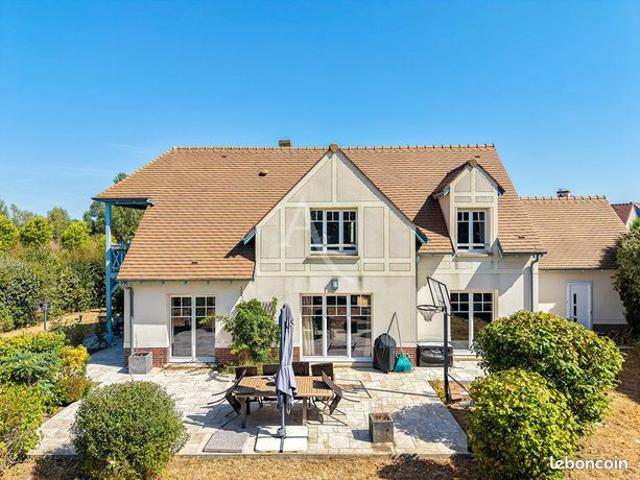 Maison 6 pièces 160 m²