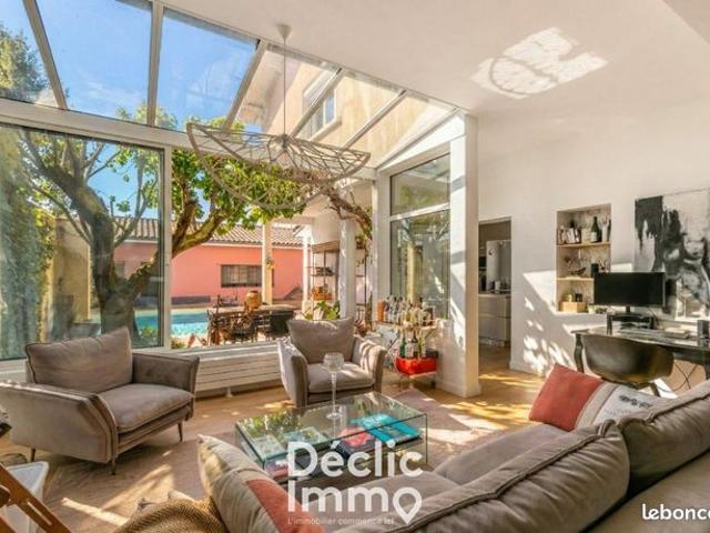Maison 6 pièces 160 m²