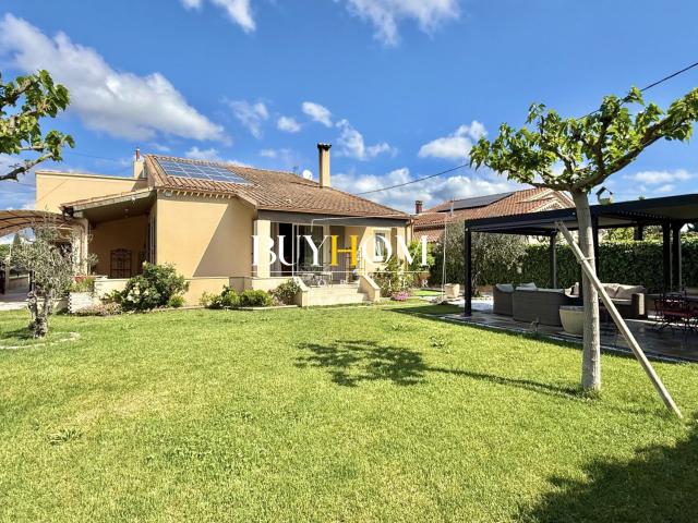 Maison 6 pièces 160 m²